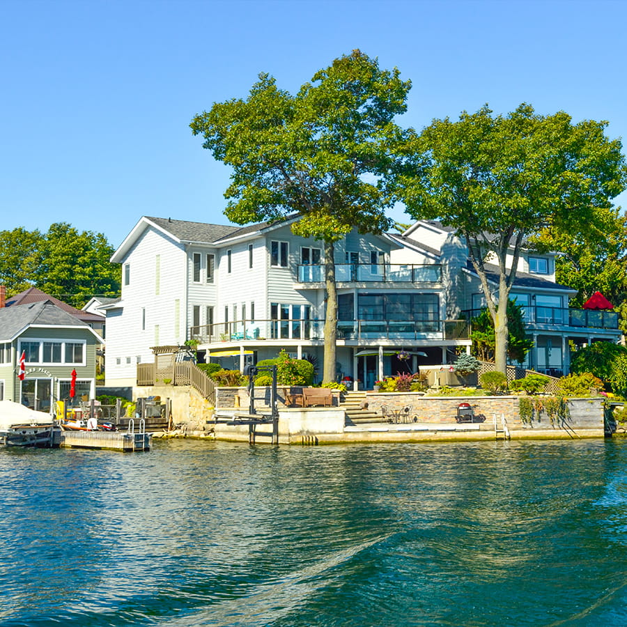 Muskoka Real Estate - Marlee Warner and Jackie Warner
